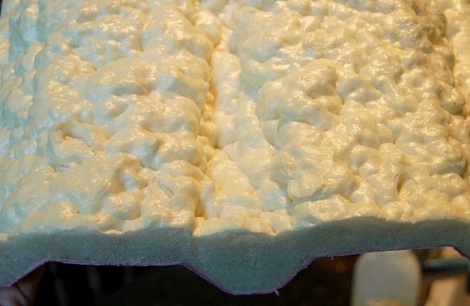 Sprayed polyurethane foam texture